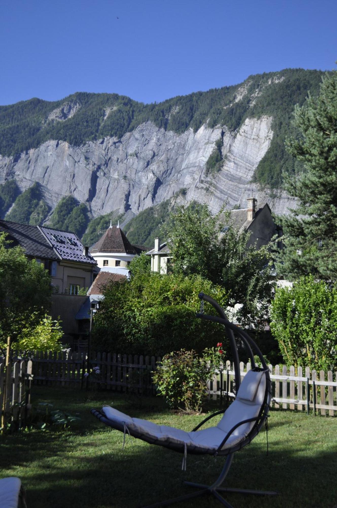 La Cachette Cyclists&skiers